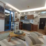 Cozy Private Excelsior Sunny アパート サニービーチ