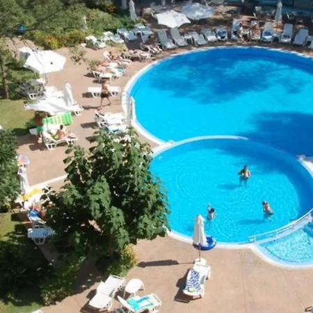 Cozy Private Excelsior Sunny Slantchev Briag