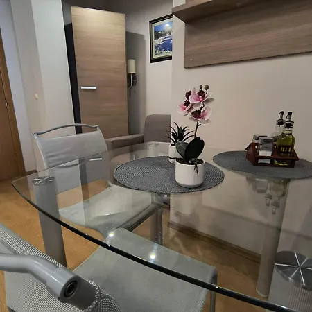 Cozy Private Excelsior Sunny * Slantchev Briag